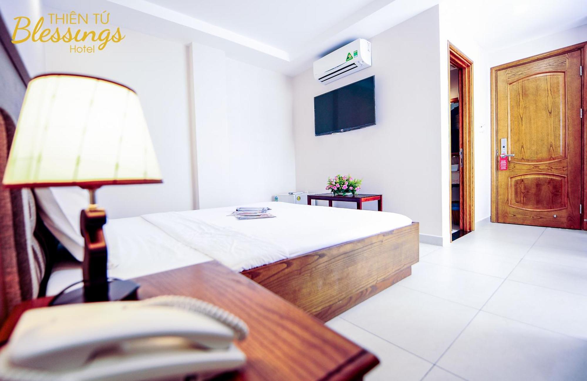 Thien Tu Hotel Ho Chi Minh-stad Buitenkant foto